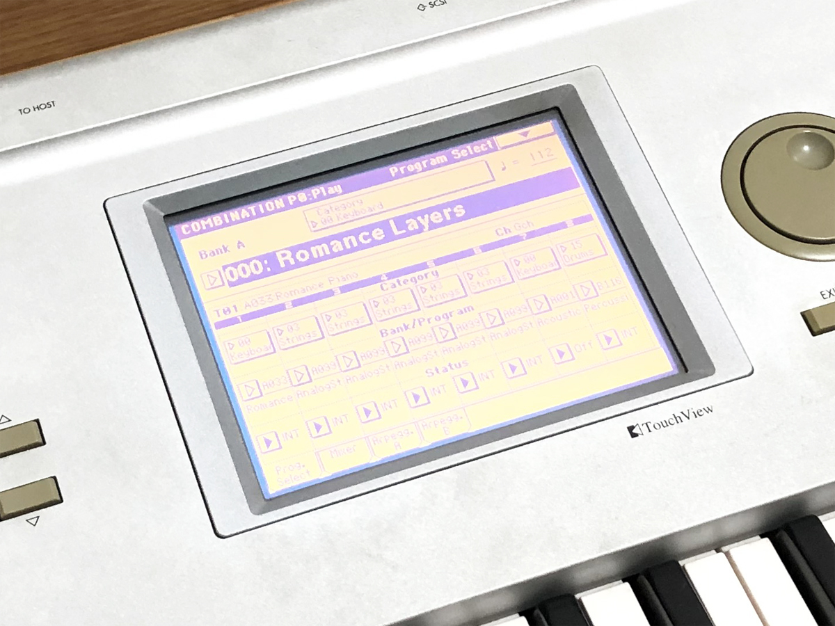 KORG TRITON シンセサイザー キーボード コルグ トライトン KORG