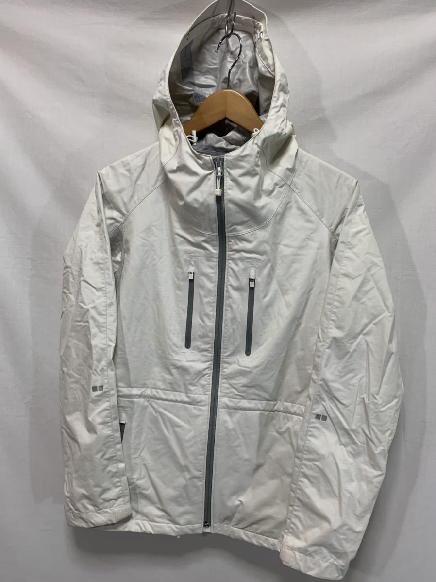Uniqlo ユニクロ ナイロンジャケット 防水 止水ジップ ナイロンパーカー マウンテンパーカー ジャンパー M ジャンパー ブルゾン 売買されたオークション情報 Yahooの商品情報をアーカイブ公開 オークファン Aucfan Com