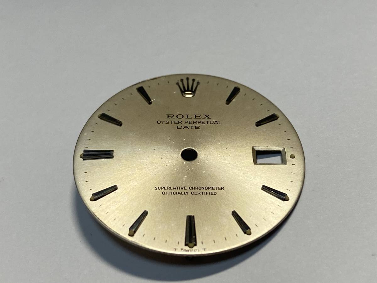  1960年代 純正 BEYELER ベイヤ―製 ROLEX ロレックス オイスターパーペチュアルデイト 1500 1501 シルバー文字盤(パーツ)｜売買されたオークション情報、yahooの商品情報をアーカイブ公開 - オークフ パーペチュアル
