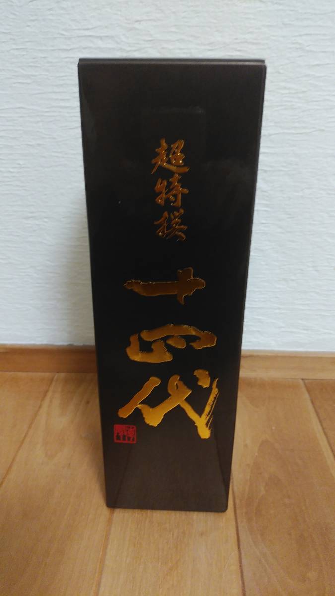 【最新作，高品質】 即決♪★十四代★超特撰★720ml★高木酒造★日本酒★箱付き★