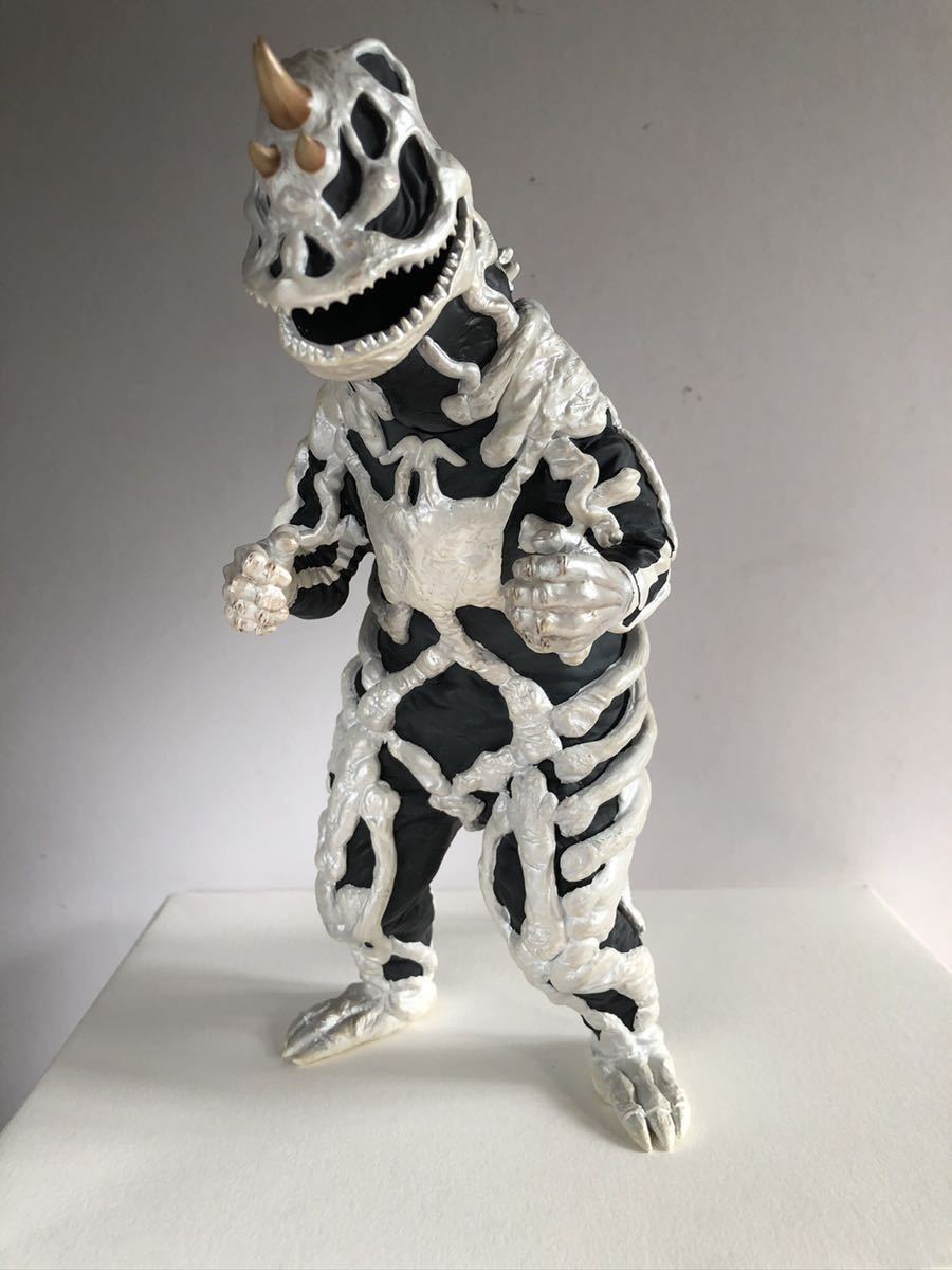 大怪獣シリーズ ウルトラマン編 絶版 「亡霊怪獣 エクスプラス X-PLUS