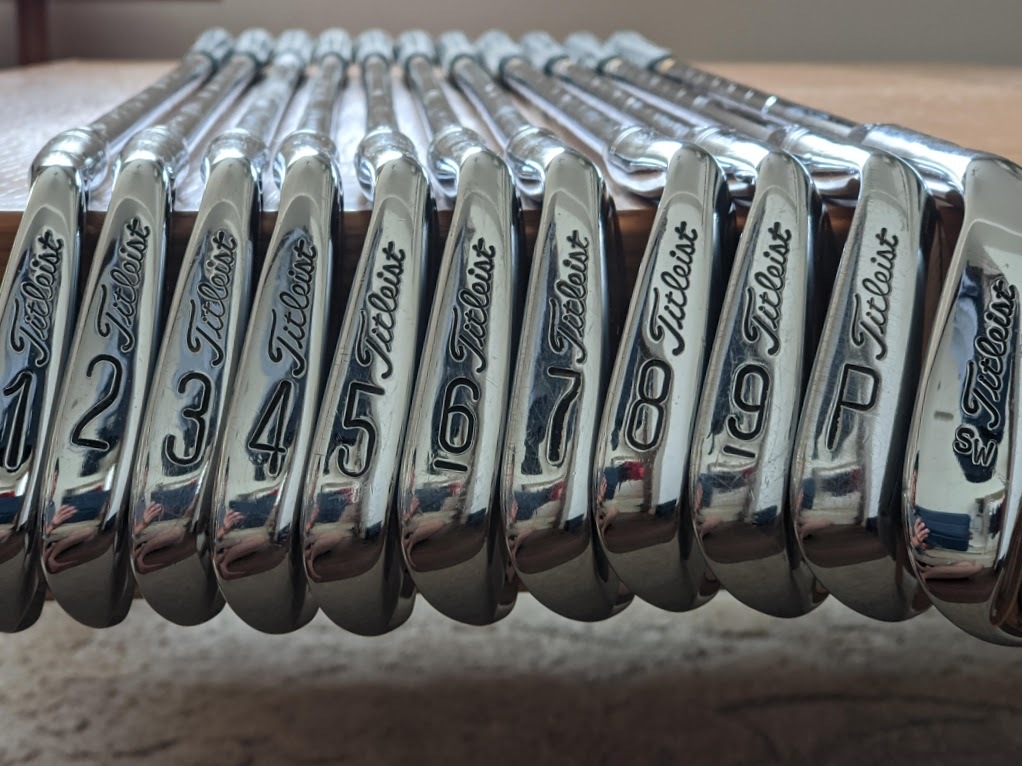  レア タイトリスト マッスルバック TOUR FORGED MODEL 841 アイアンセット １ SW(タイトリスト)｜売買されたオークション情報、yahooの商品情報をアーカイブ公開 - オークファン 男性右きき用