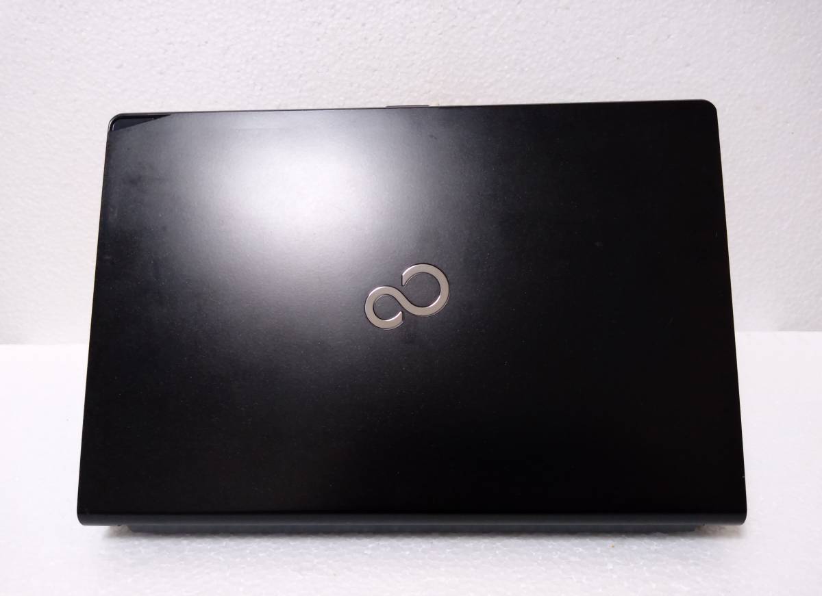 富士通 LIFEBOOK S935/K Core i5 フルHD 1920×1080 SSD256GB 4GB DVDSM 