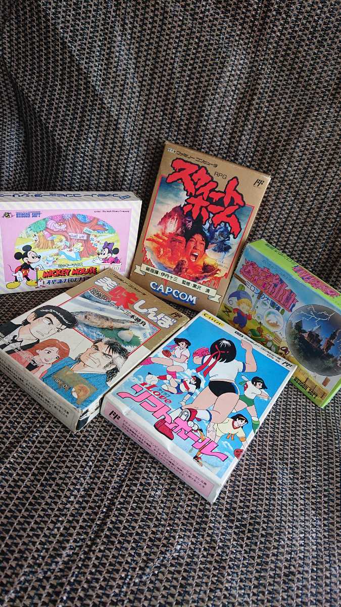 ファミコン ファミコンソフト一部の外箱に大きなダメージ有り一部取説