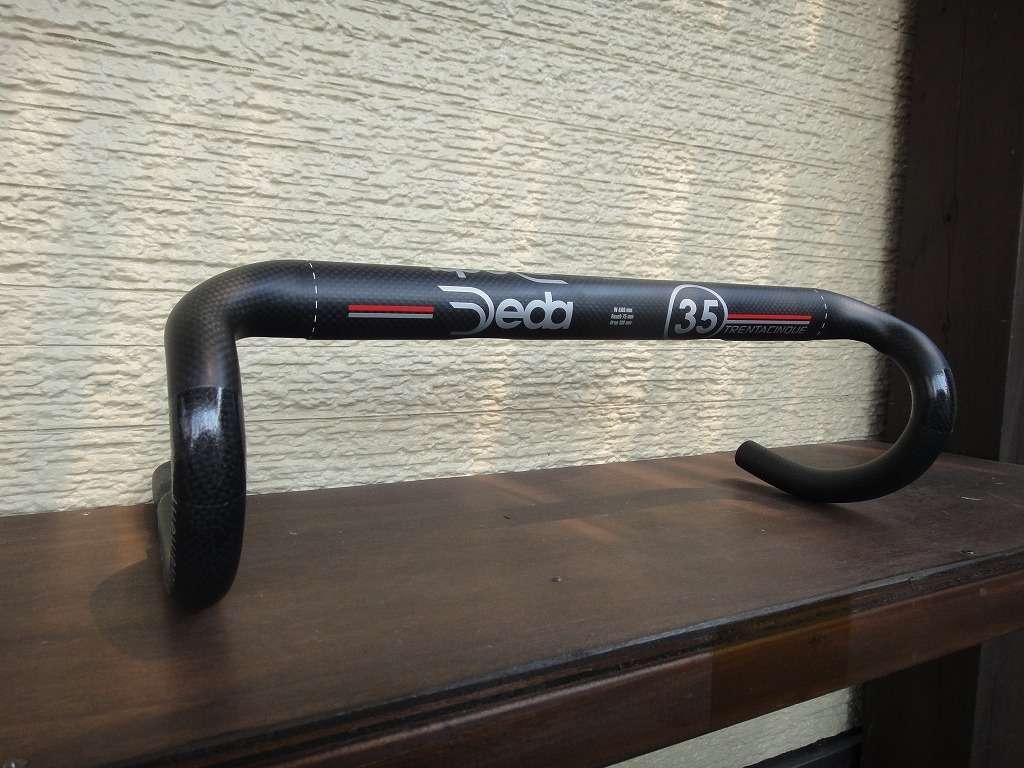  Deda Elementi M35 カーボン ハンドルバー440mm 外-外(ドロップハンドル)｜売買されたオークション情報、yahooの商品情報をアーカイブ公開 - オークファン ドロップハンドル