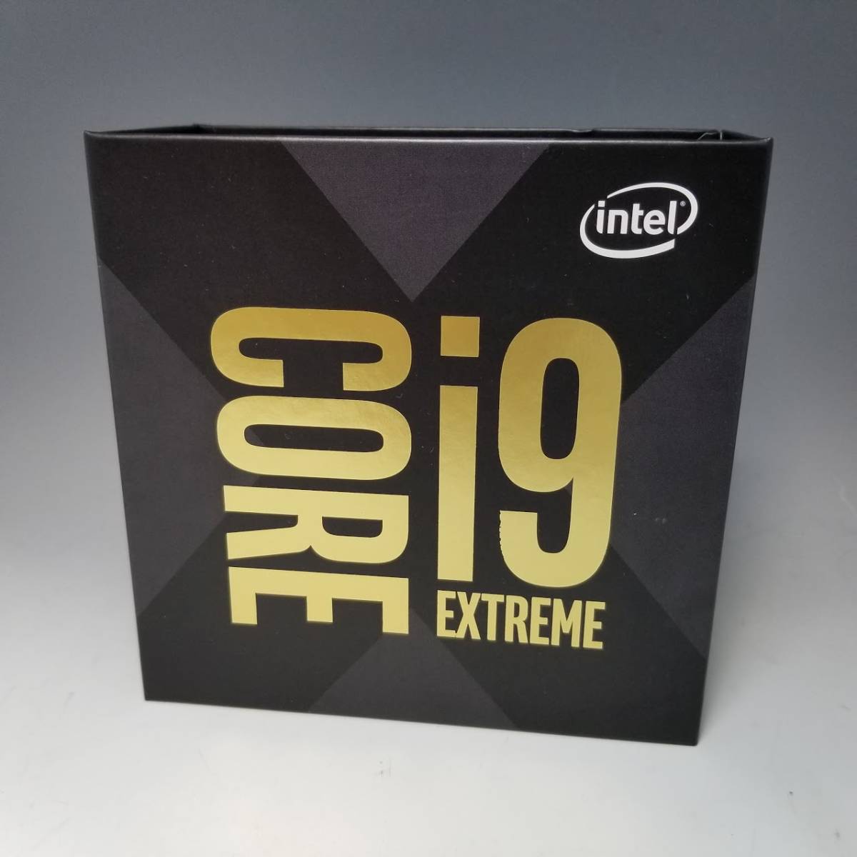  Intel Core i9 9980XE LGA2066 18コア(インテル)｜売買されたオークション情報、yahooの商品情報をアーカイブ公開 - オークファン その他