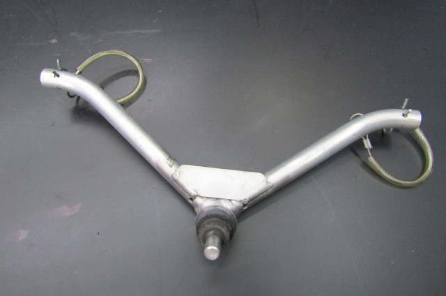 NSF100 HRC純正アッパーカウルステー！ NSF100 HRC 純正 NSR50