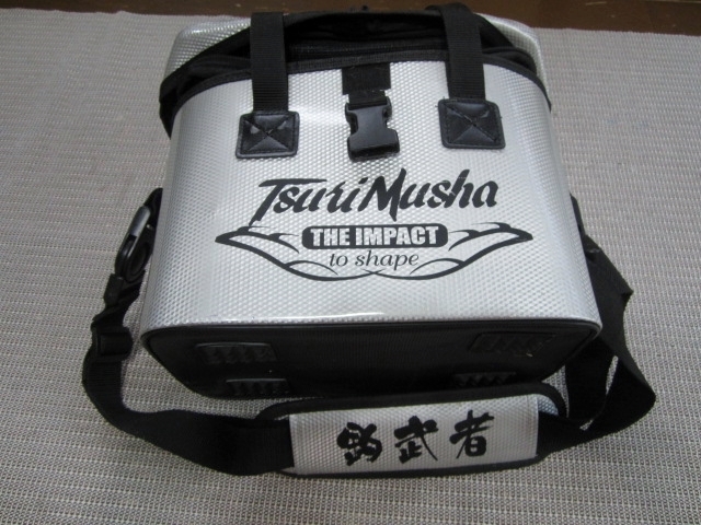  釣り武者 TSURIMUSHA THE IMPACT to shape タックルバッグ(がまかつ)｜売買されたオークション情報、yahooの商品情報をアーカイブ公開 - オークファン 磯竿
