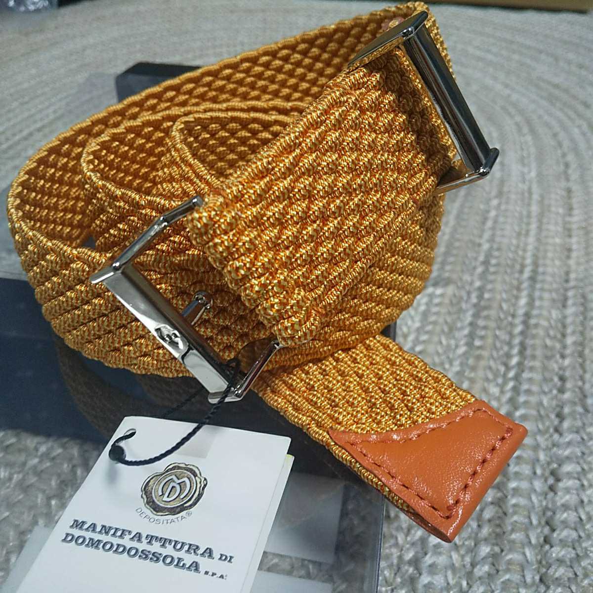 【豊富な，お得】 イタリア製 定価19800 DESCENTE GOLF レザー メッシュベルト M 75cm 85cm 牛革 オレンジ シルバー ロゴバックル デサント ゴルフ(その他)｜売買されたオークション情報、yahooの商品情報をアーカイブ ベルト