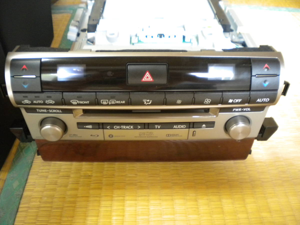 レクサス・LS600h(UVF45)【後期】SDカーナビゲーション一式 純正リア