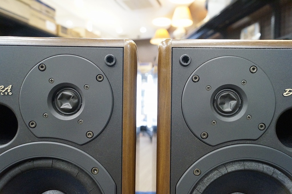 オーディオ機器 ONKYO オンキョー 2WAYスピーカー D-202Aペア いい音！