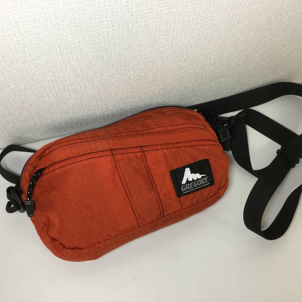 新作入荷，送料無料 USA製 廃盤 グレゴリー ポッシブルポケットM ショルダーポーチ オレンジ GREGORY 旧タグ(ショルダーバッグ)｜売買されたオークション情報、yahooの商品情報をアーカイブ公開 - オークファン グレゴリー