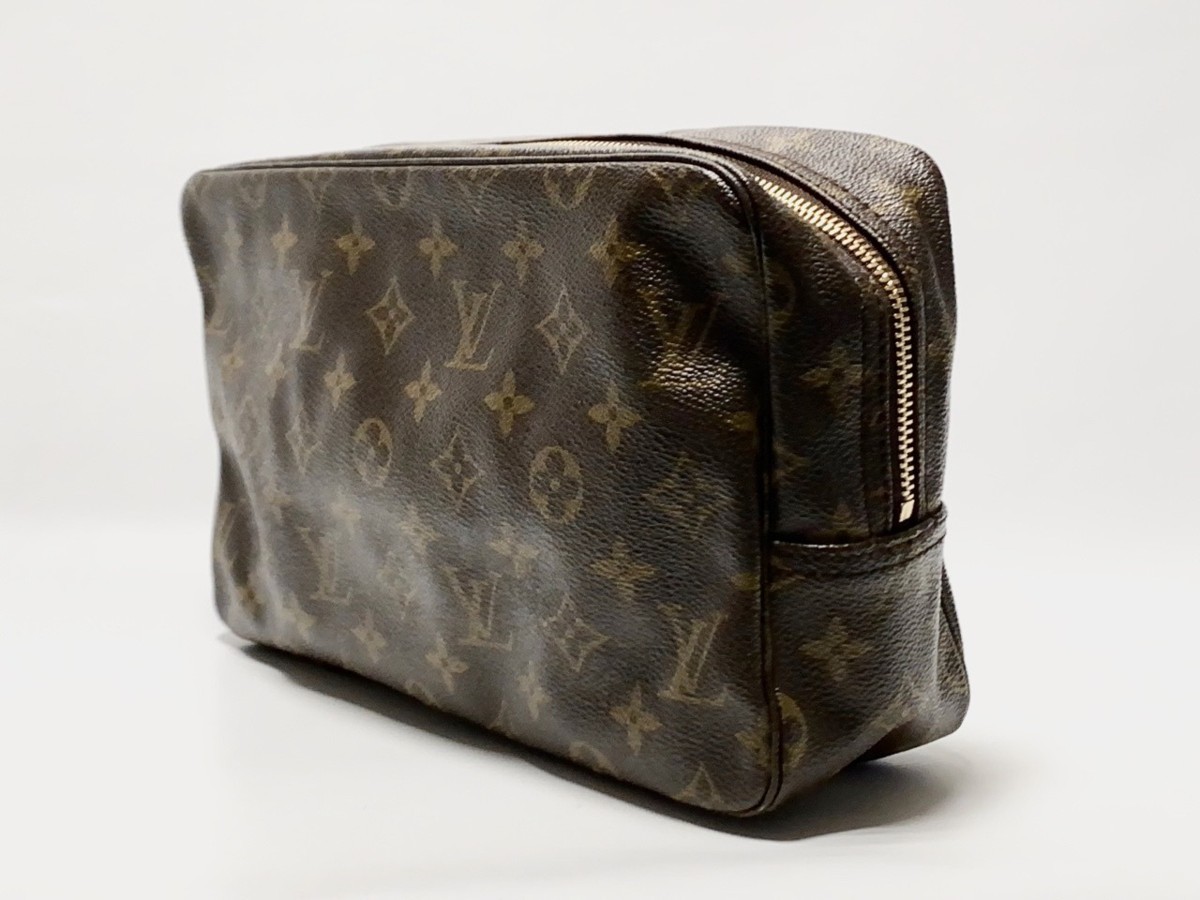 VUITTON LOUIS モノグラム｜ルイ・ヴィトン 公式サイト ルイヴィトン モノグラム バッグ - ルイ・ヴィトン ルイ・ヴィトンのモノグラムを種類別に徹底解説！人気のバッグや財布 ジッピー・ウォレット レディース M42616 ルイ・ヴィトンの「モノグラム」おしゃれプロが推薦、大人の名品 ブラウン ルイ・ヴィトンモノグラムの最新モデルは小ぶりなサイズにお洒落な