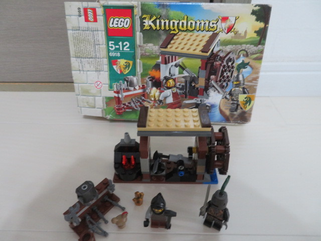 【最新作，大人気】 レゴ LEGO キングダム 鍛冶屋しゅうげき 6918(その他)｜売買されたオークション情報、yahooの商品情報をアーカイブ公開 - オークファン その他