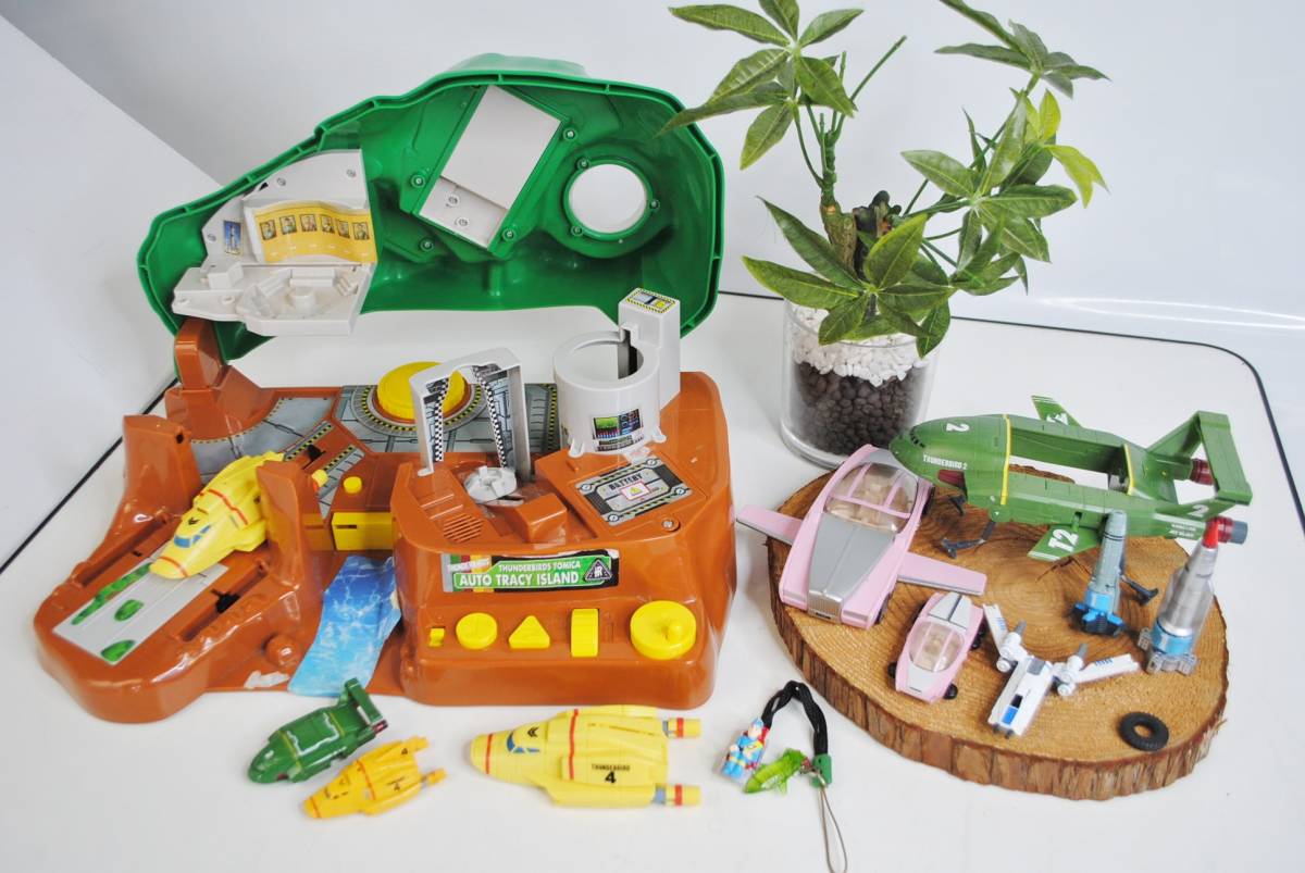 豊富な，100%新品 く573 サンダーバード/ＴＯＭＹ/トミカ/おもちゃ/ＩＴＶ ｓｔａｄｉｏｓ/オートトレーシーアイランド/ストラップ/(その他)｜売買されたオークション情報、yahooの商品情報をアーカイブ公開 - その他