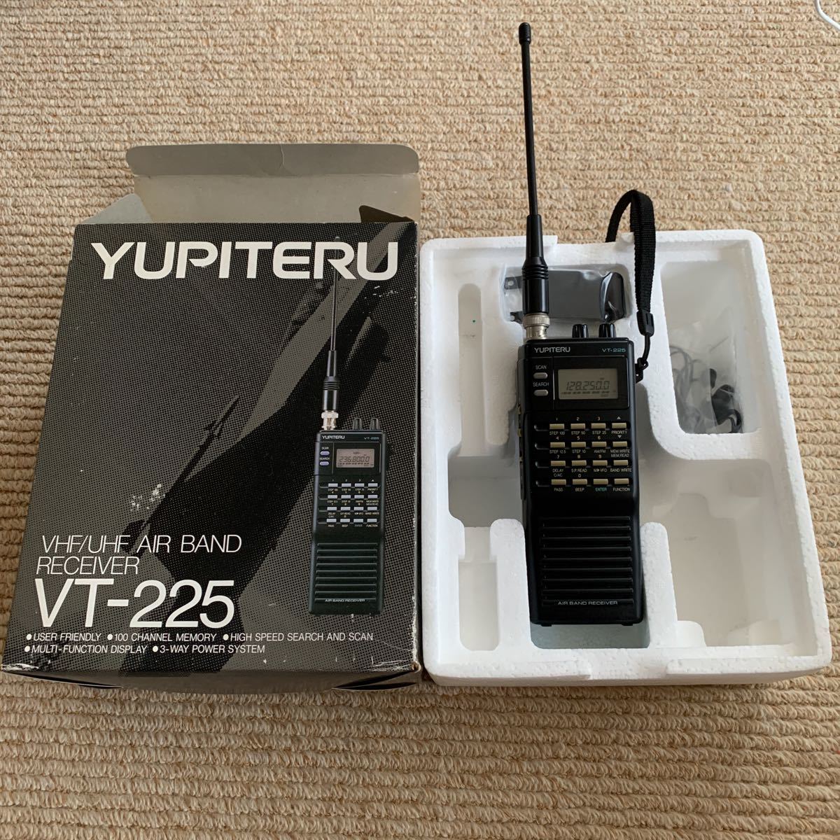 VT-225 ユピテル YUPITERU エアバンド受信機② vtの中古品・新品・未