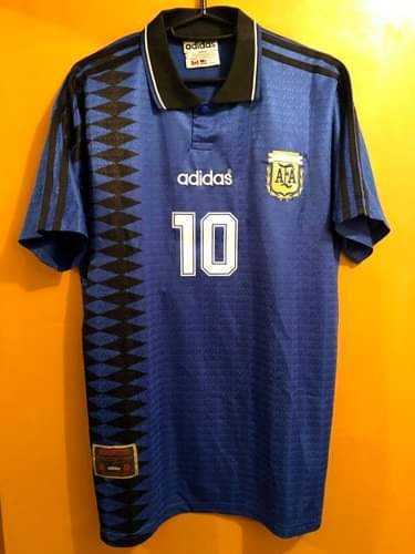 新作 1994 FIFAワールドカップ アルゼンチン代表 ユニフォーム マラドーナ(アルゼンチン)｜売買されたオークション情報、yahooの商品情報をアーカイブ公開 - オークファン ユニフォーム