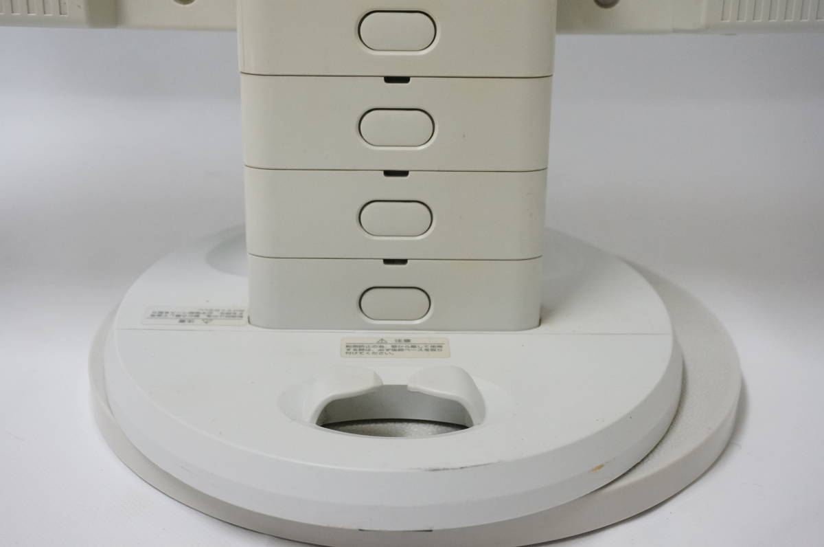 【中古品/動作確認済み/M1171】23インチ 液晶ディスプレイ 三菱　RDT231WLM 正常動作確認済み_7