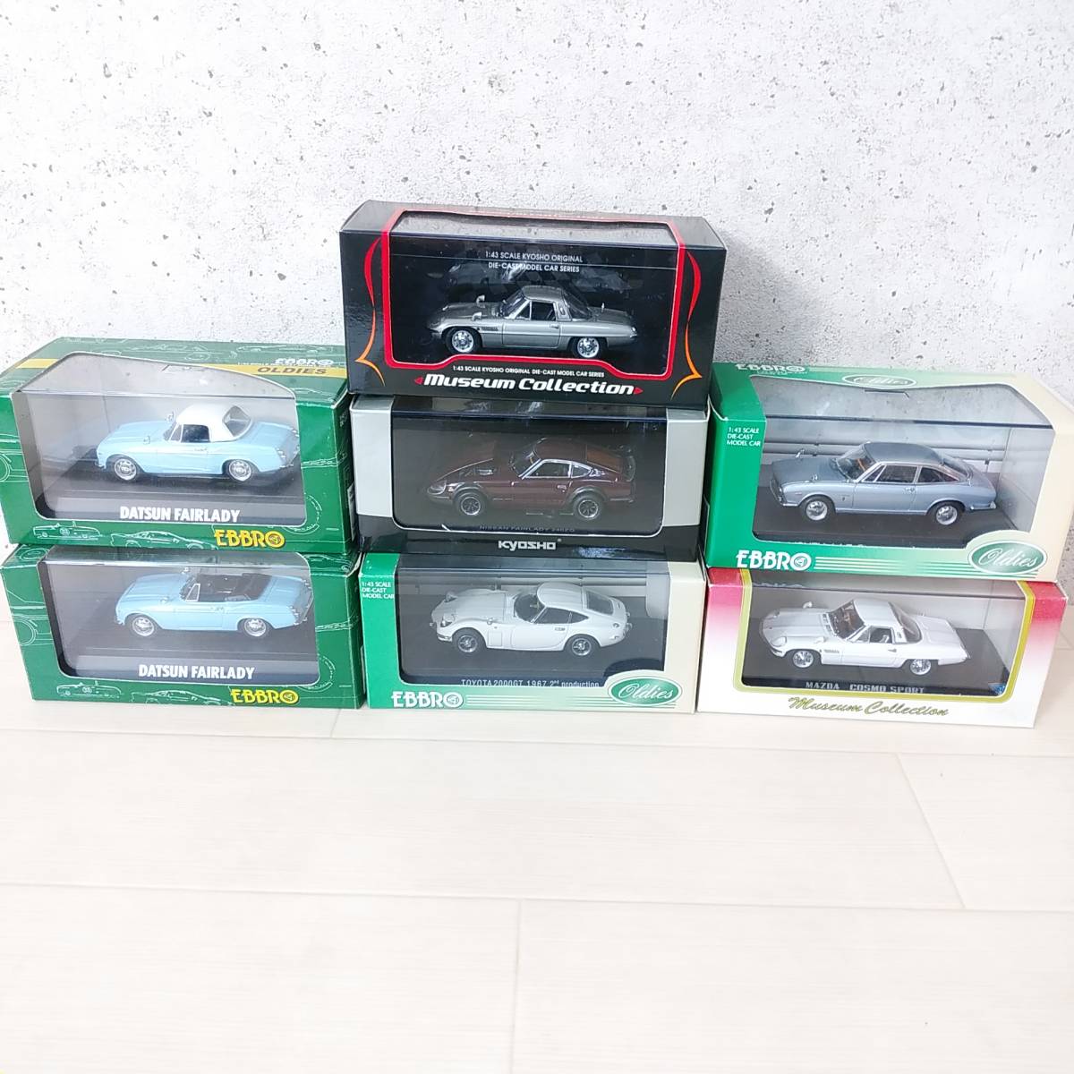 希少！【ダイキャスト ミニカー】EBBRO KYOSHO □ DATSUN FAIRLADY