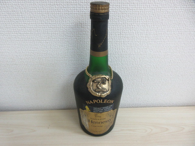未開栓・古酒 Hennessy NAPOLEON COGNAC 700ml #14399 ヘネシー 未開栓