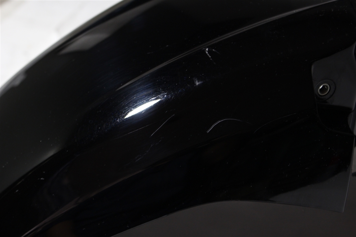 gsx1400 フロントフェンダー GY71A 【公式通販】