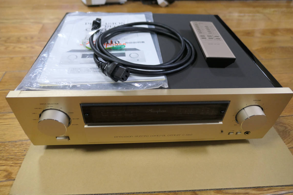 楠*雄様 Accuphase C-2410 　コントロールアンプ C-2410 アキュフェーズ Accuphase プリアンプ 高品位な微粒子感と