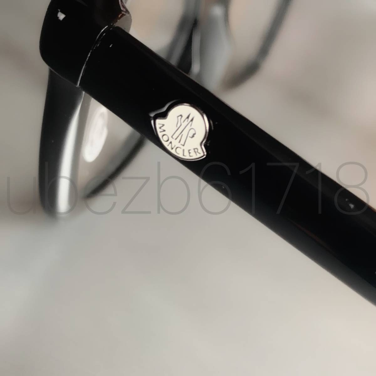 モンクレール MONCLER 伊達メガネ 黒 メガネケース ポーチ ダウン 新品