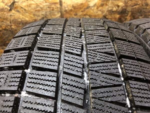 走行短め NANKANG ナンカン CORSAFA 225/45R17 17インチ スタッドレス