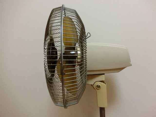 昭和レトロ 当時物 三菱R30-DV 赤黒木目 扇風機 最上級グレード 3時間