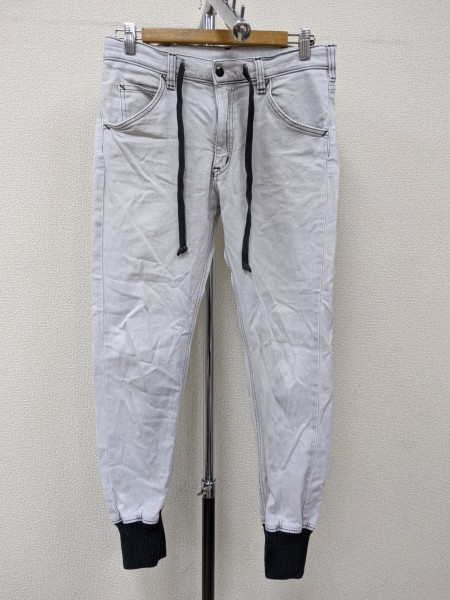 Lee リー ストレッチ 裾リブ ジョガーパンツ メンズ S グレー 603 ボトムス 売買されたオークション情報 Yahooの商品情報をアーカイブ公開 オークファン Aucfan Com