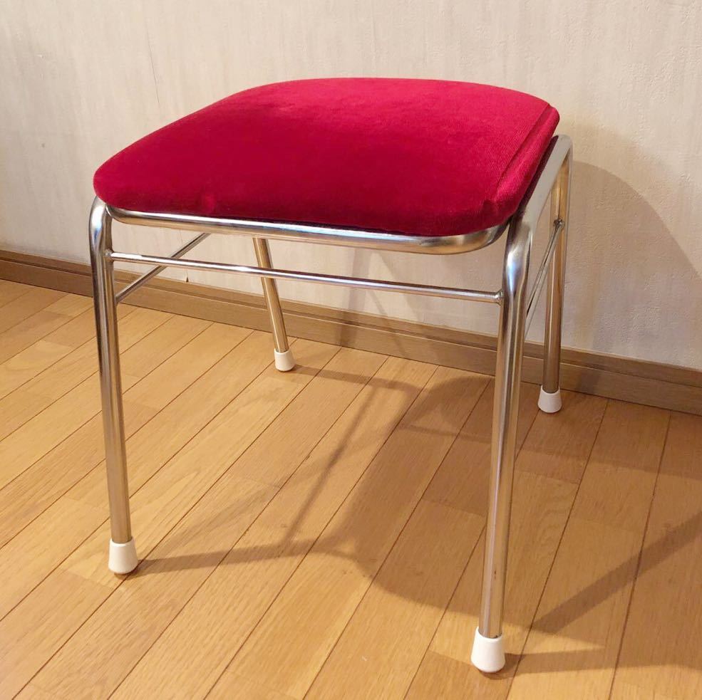 ゲームセンター用の椅子です！