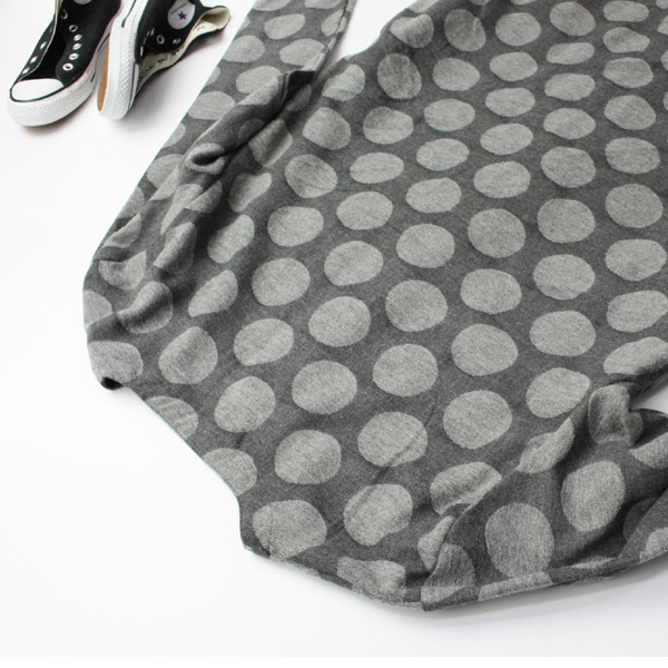 100円スタート Cloudnine Pure クラウドナイン サックワンピース ドット柄 ノーカラーシャツワンピース ワイド身幅 11bu06 Lサイズ 売買されたオークション情報 Yahooの商品情報をアーカイブ公開 オークファン Aucfan Com