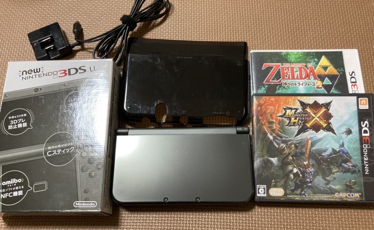 美品】Newニンテンドー3DS LL メタリックブラック 充電器 ソフト 