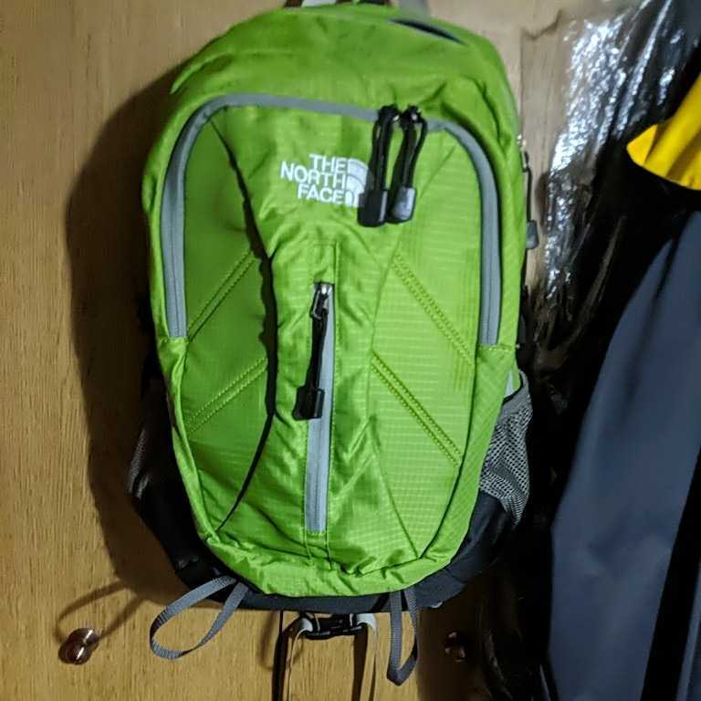  THE NORTH FACE ノースフェイス のバックパック(ザ・ノース・フェイス)｜売買されたオークション情報、yahooの商品情報をアーカイブ公開 - オークファン ザ・ノース・フェイス