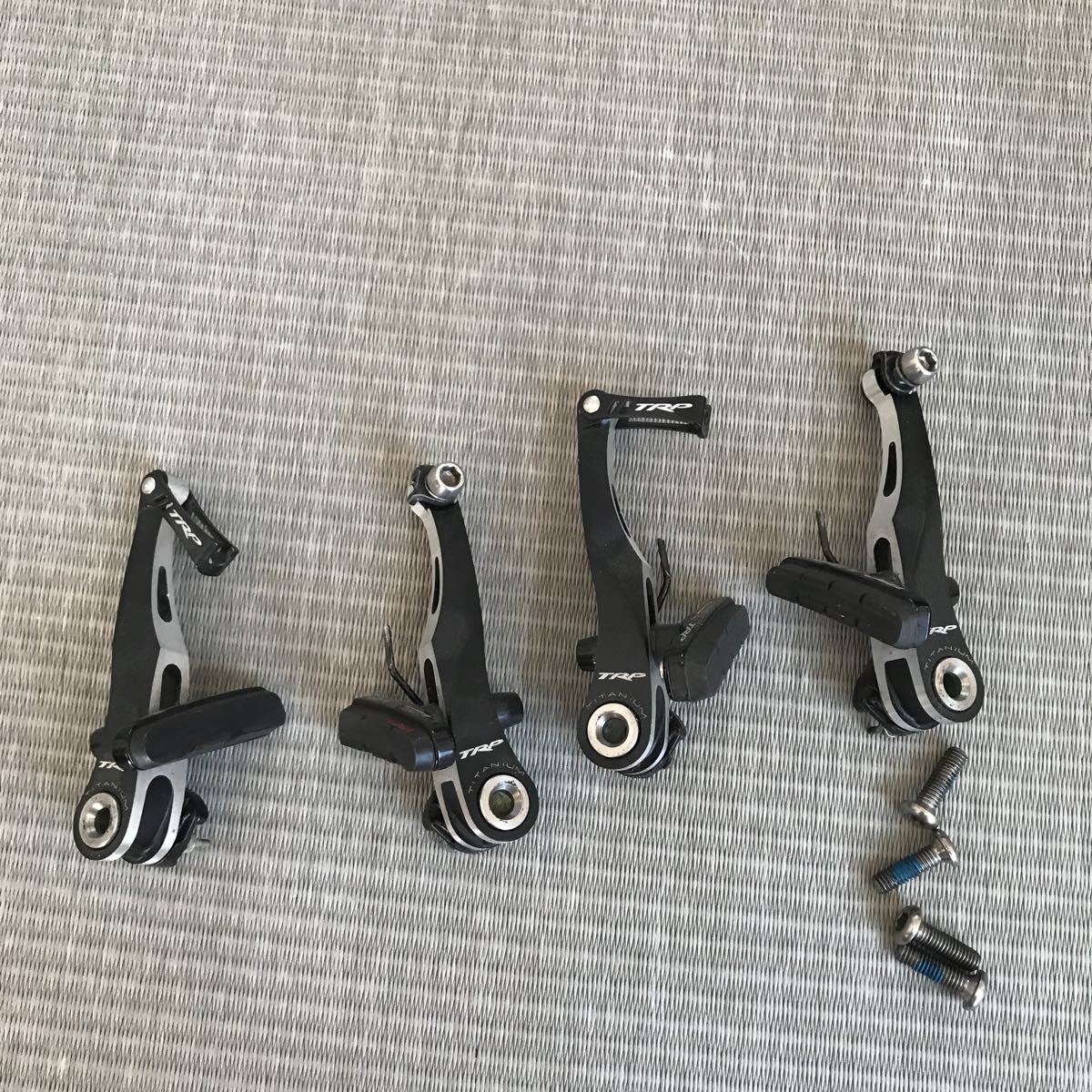 大人気，得価 TRP CX9 ミニVブレーキ mini-V ショートVブレーキ cyclocross シクロクロス(Vブレーキ)｜売買されたオークション情報、yahooの商品情報をアーカイブ公開 - オークファン Vブレーキ