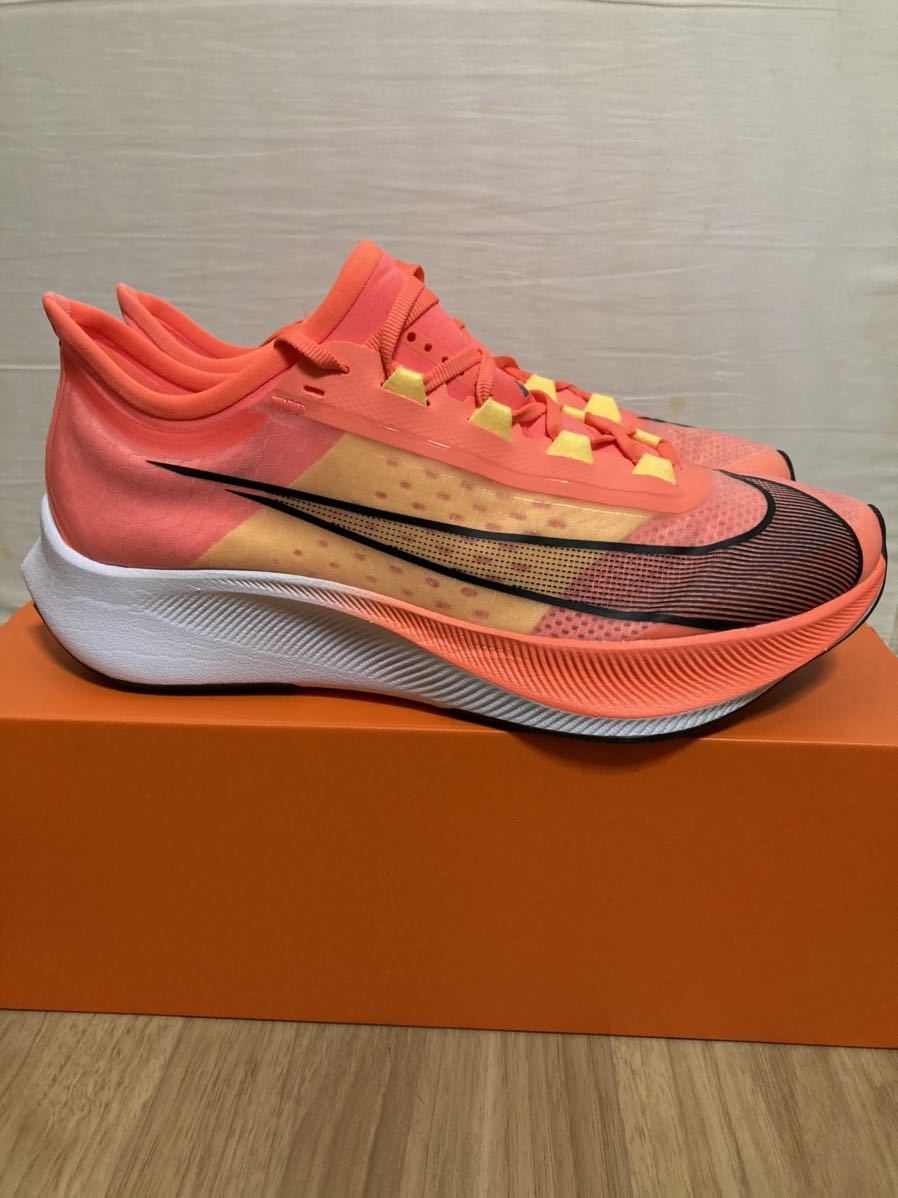 FLY ZOOM - ズームフライ3 NIKE メルカリ NIKE(ナイキ) ナイキ フライ 0 &frasl; 26.5cm zoomfly3 3_ズーム ズームフライ 3&frasl;オレンジ&frasl;AT8240-601&frasl;26.5