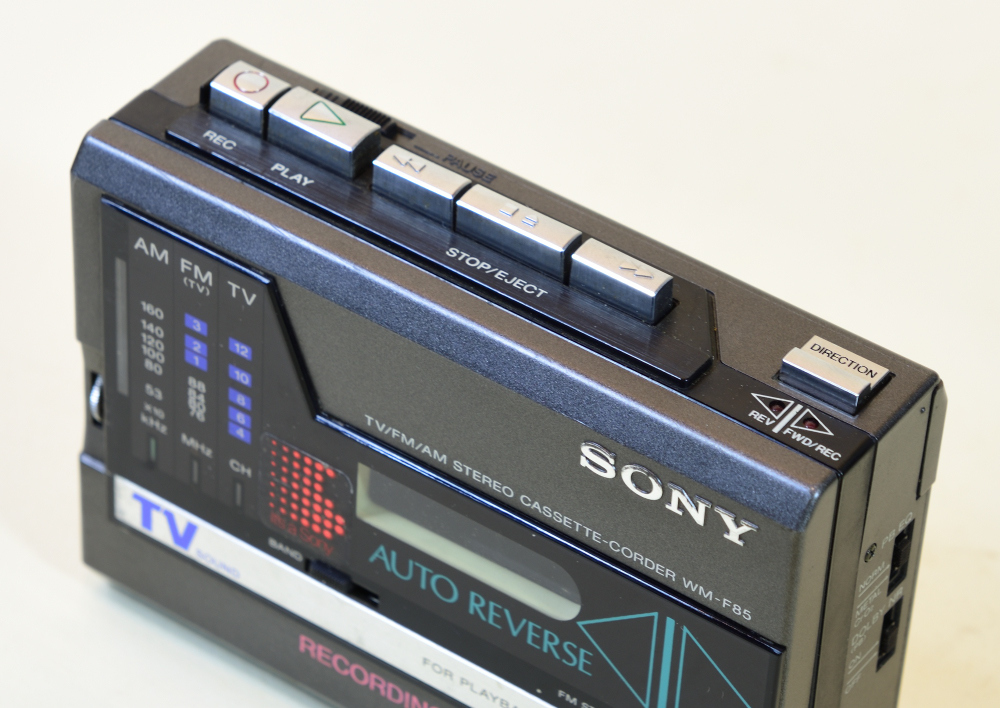 WM-F85 Sony ▷ Walkman SONY TV⁄FM⁄AM Stereo Cassette-Corder ソニー