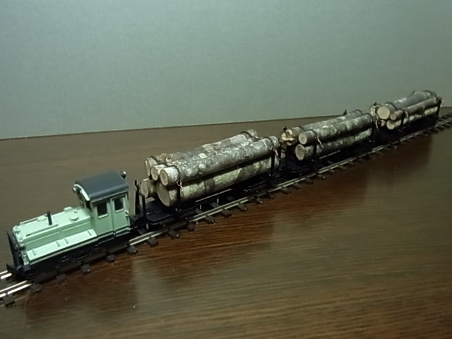 HOe(9mm)森林鉄道運材車3両セット完成品（台車：黒 積材：