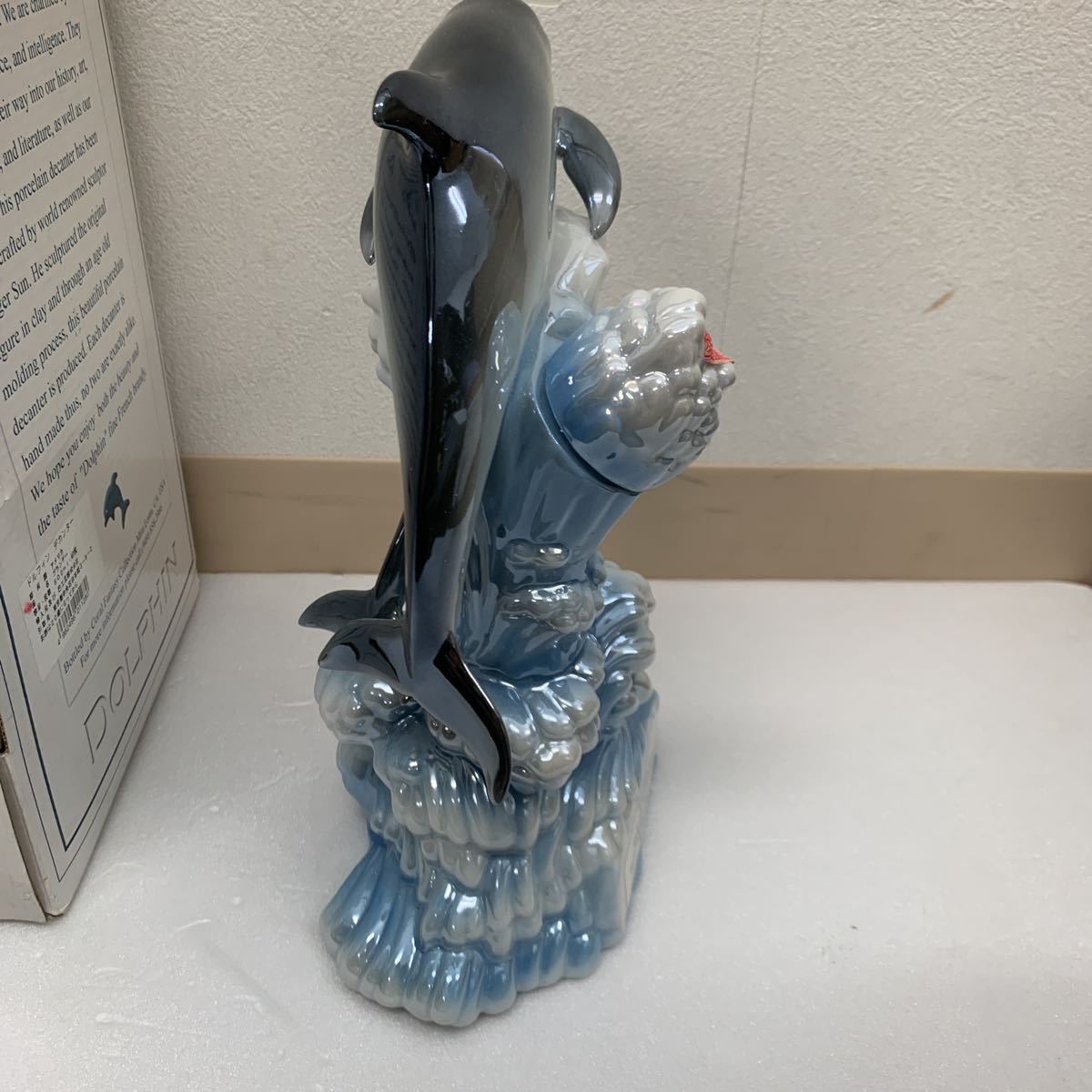 Ocean Dolphin オーシャン ドルフィン デュエット セレクション 陶器 40 500ml コニャック 売買されたオークション情報 Yahooの商品情報をアーカイブ公開 オークファン Aucfan Com