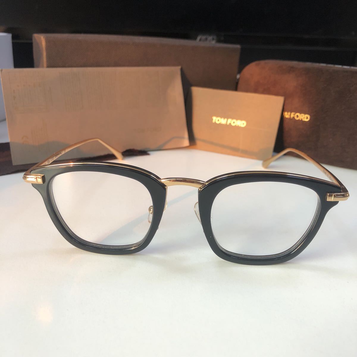 TOM FORD TF5496 メガネ　サングラス ケース付 TOM FORD TF5496 メガネ サングラス ケース付 トムフォード TOM FORD