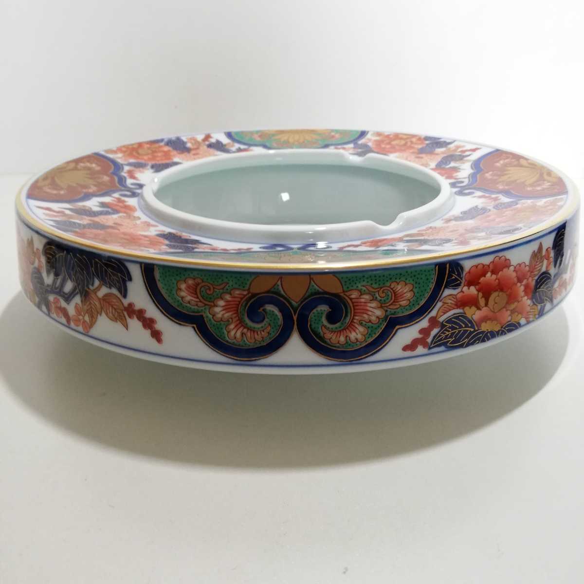 有田焼 名工 緒方松右衛門 金彩染錦牡丹文大灰皿 30.5cm [有田 松右