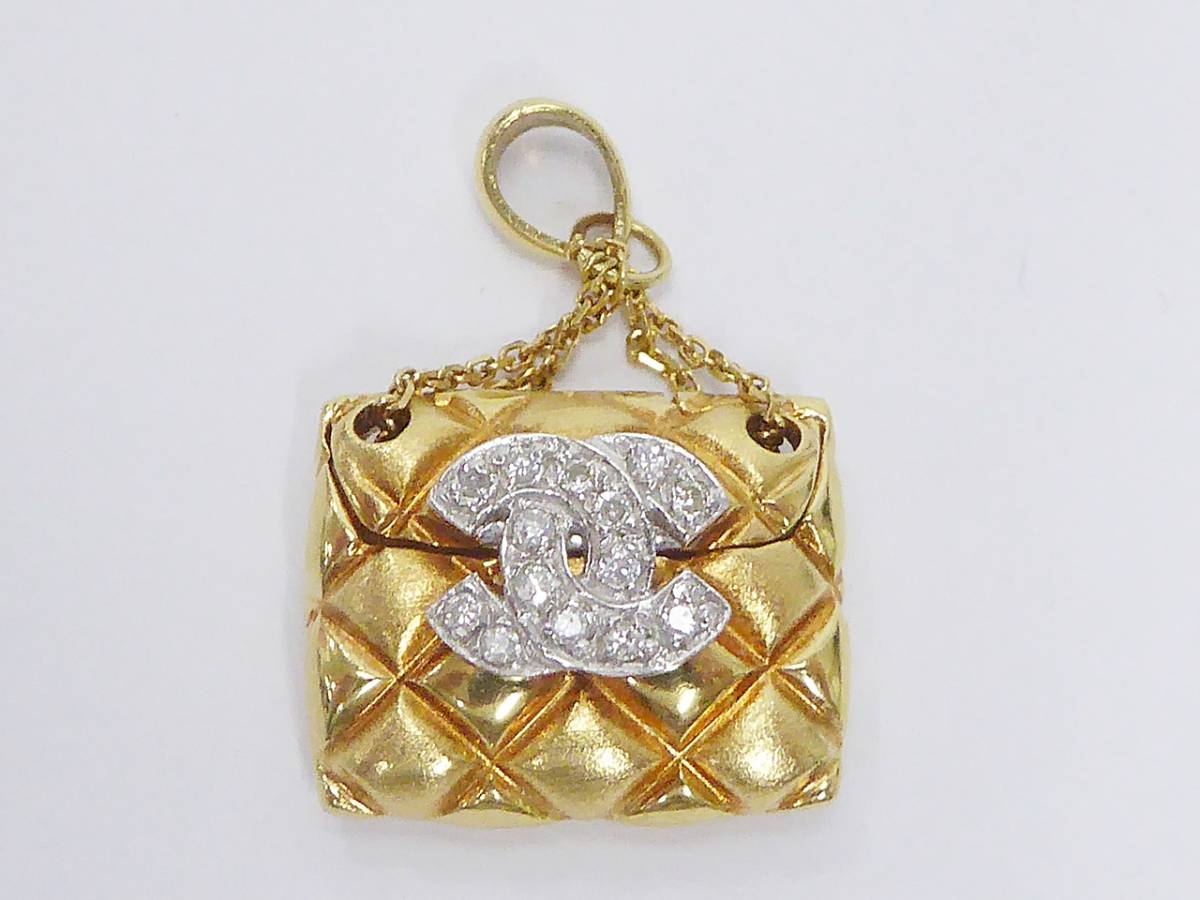  01 68-342509-11 CHANEL シャネル マトラッセモチーフ K18/Pt900 ペンダントトップ 約5.5グラム 旭68(ネックレス、ペンダント、チョーカー)｜売買されたオークション情報、yahooの商品情報をアーカイブ ネックレス、ペンダント、チョーカー