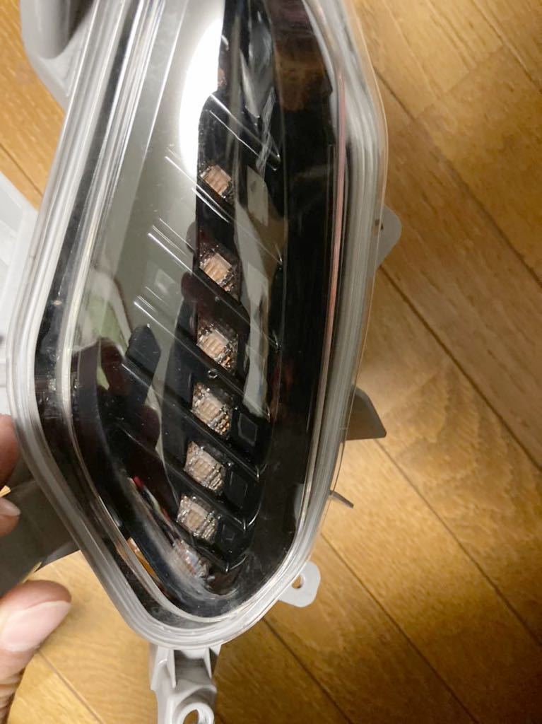 ロードスター ND LEDアクセサリーランプ マツダ純正 のパーツレビュー 