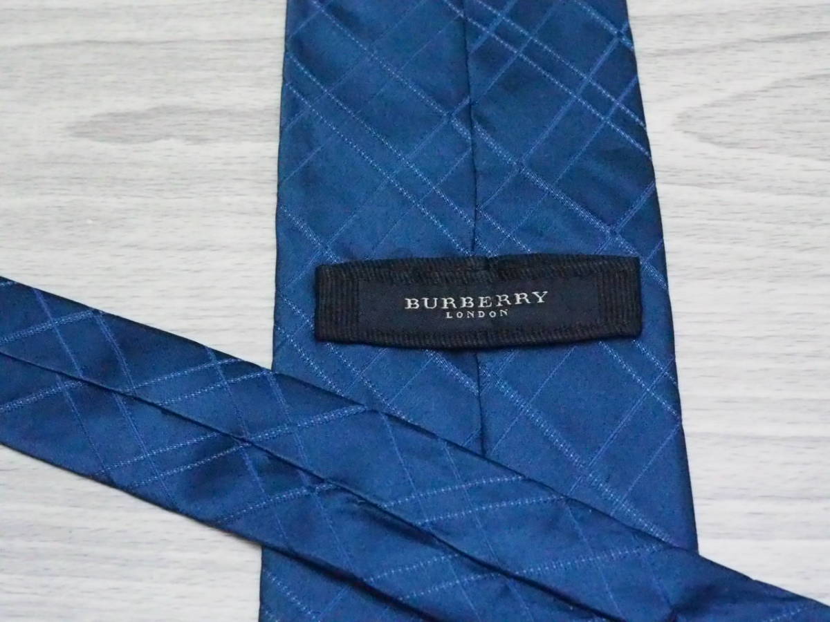 美品【バーバリー BURBERRY】チェック柄 ネクタイ NAVY 紺 ネイビー