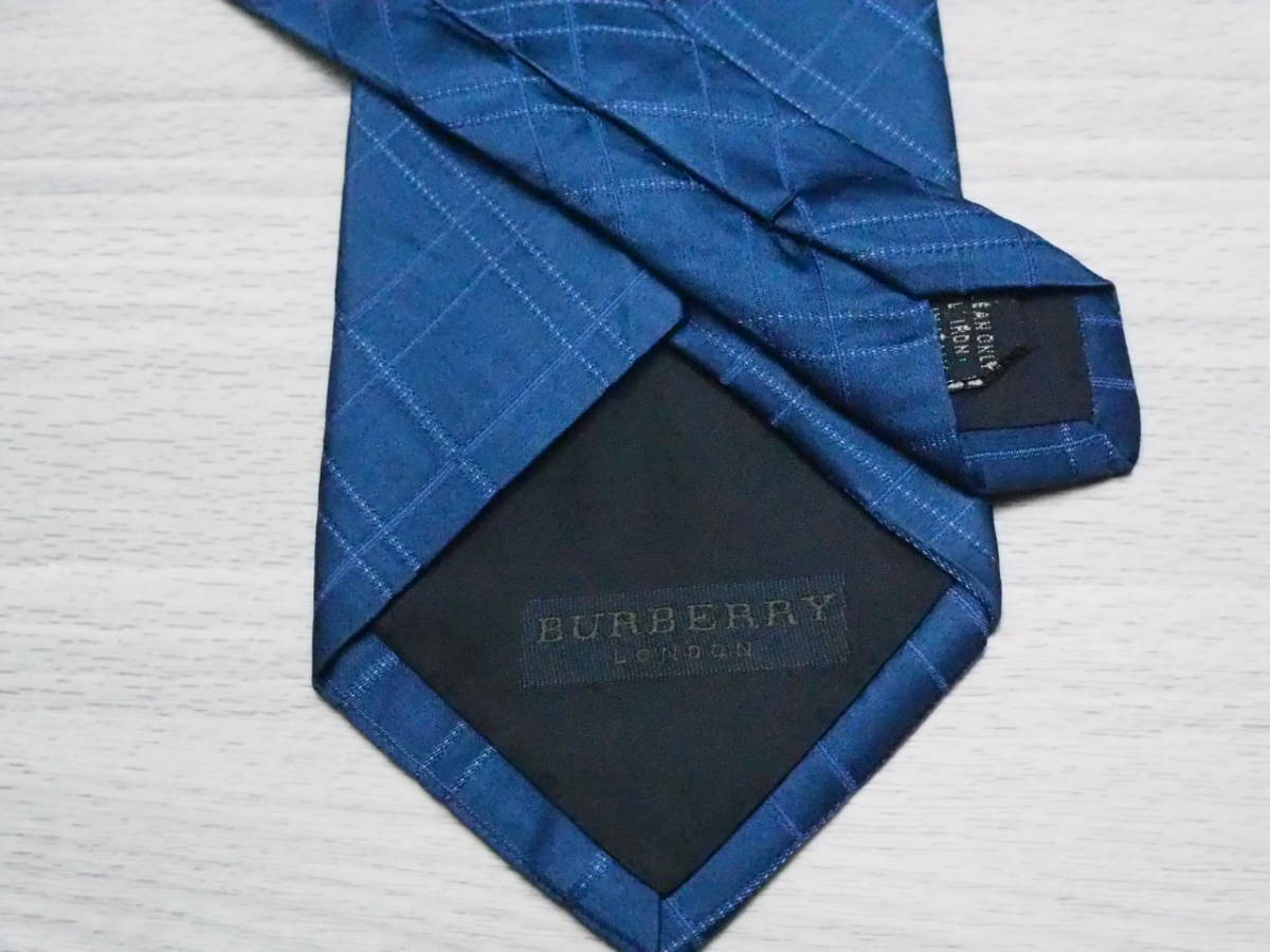 美品【バーバリー BURBERRY】チェック柄 ネクタイ NAVY 紺 ネイビー
