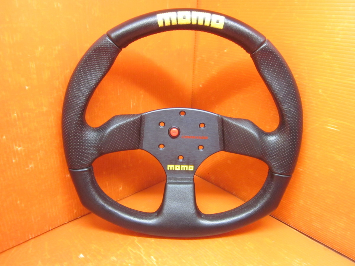 日本製 Momo コマンド ステアリング 中古品 ステアリング