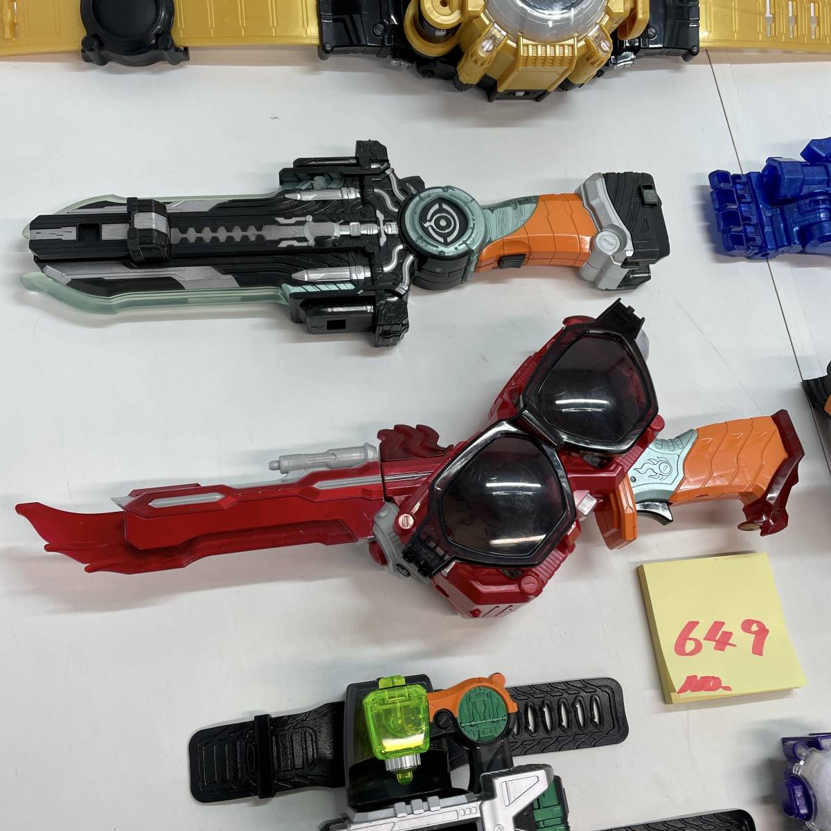 仮面ライダー ゴースト Dx ゴーストドライバー メガウルオウダー 変身ベルト アイコン 武器 なりきり 玩具 まとめて 多数 色々 大量セット 仮面ライダー 売買されたオークション情報 Yahooの商品情報をアーカイブ公開 オークファン Aucfan Com