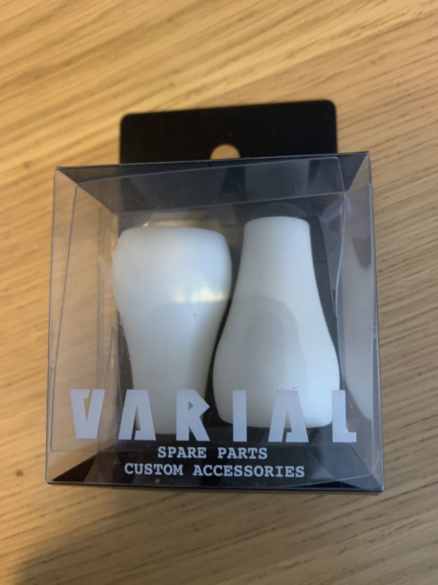 バリアル　ファット　ノブ　ホワイト　新品 DRT VARIAL ファットノブ ホワイト