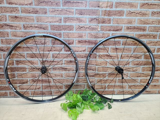 【高品質，限定SALE】 1円スタート SHIMANO WH-RS11 F:895g R:1100g 10s 11s シマノ 前後ホイールセット ロードバイク 同梱発送承中(27インチ、700C)｜売買されたオークション情報、yahooの商品情報をアーカイブ公開 - オークフ ホイール（完組、手組）
