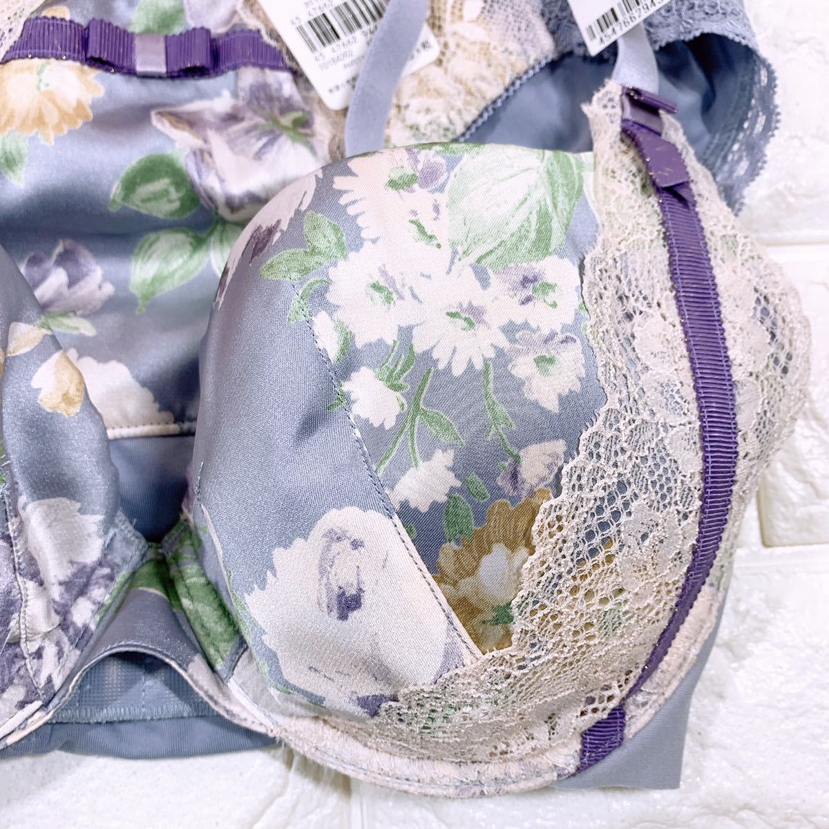 トリンプ アモスタイル フリーミーサテン ブラ ショーツセット E 65m 65以下 売買されたオークション情報 Yahooの商品情報をアーカイブ公開 オークファン Aucfan Com